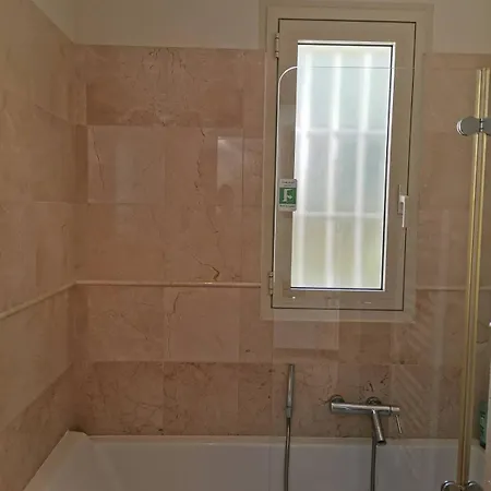 Joli 2 Pièces En Bord De